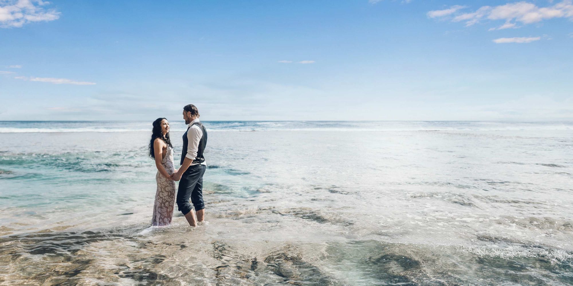 Scenic-Matavai-Resort-Niue-Wedding-Couple-Photoshoot-Banner-2
